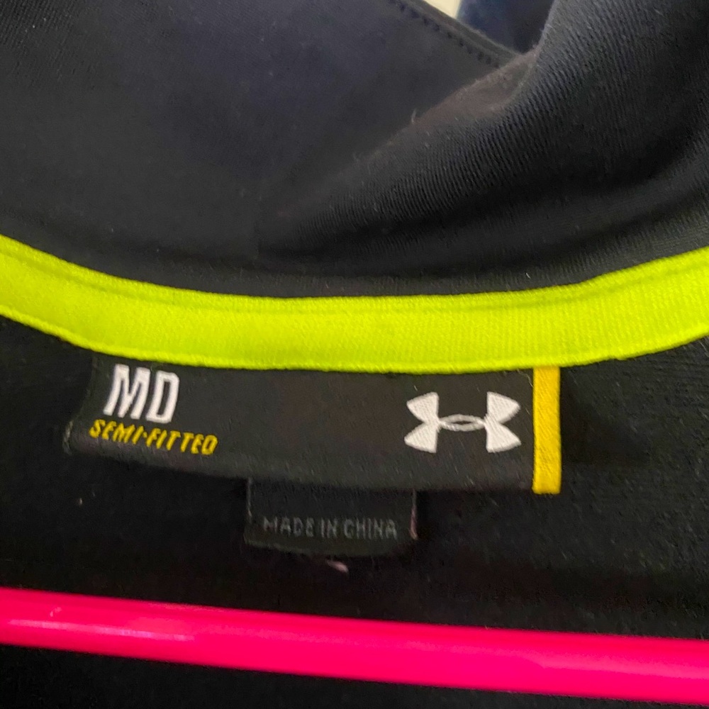 UNDER ARMOUR JACKET! Worn 1 time😊